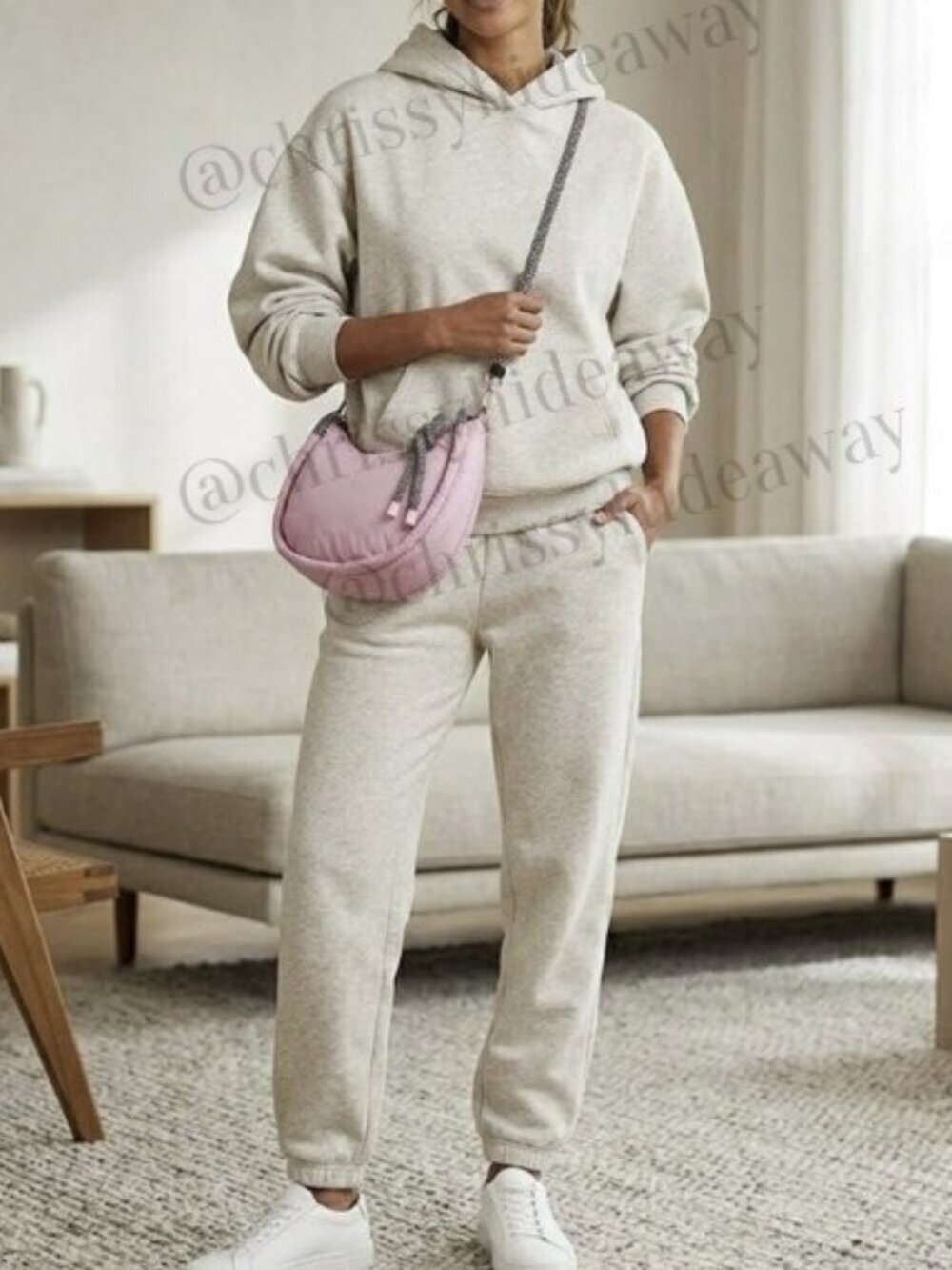 Wildfox New Puffer Zip Parachute Nylon Active Crossbody Shoulder Bag Pink